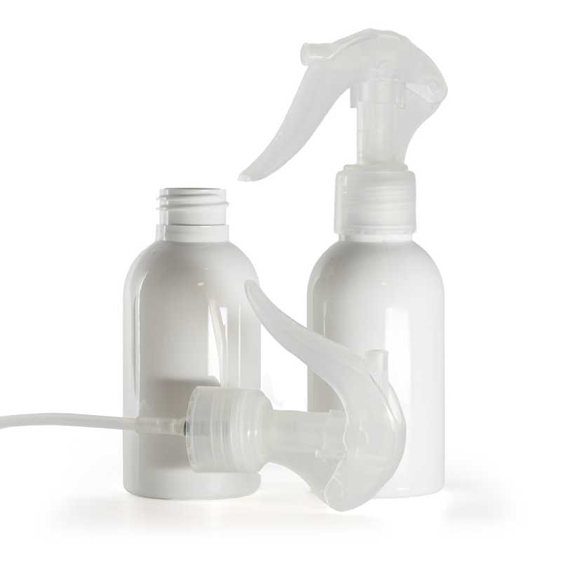 Fehér műanyag palack áttetsző mini permetező szórófejjel 100 ml