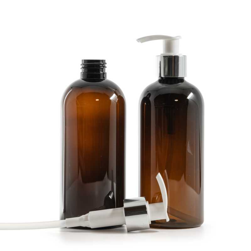 Barna műanyag palack, fehér adagoló fényes ezüst gallérral, 300 ml