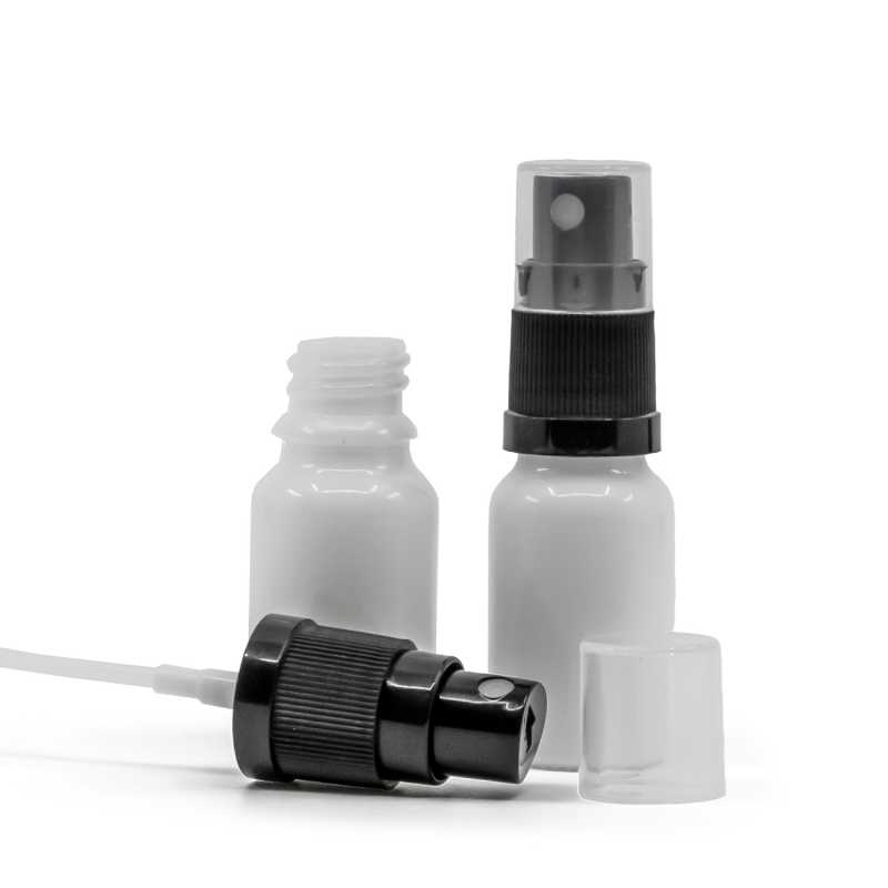 Fehér üvegpalack fekete permetezőfejjel 10 ml