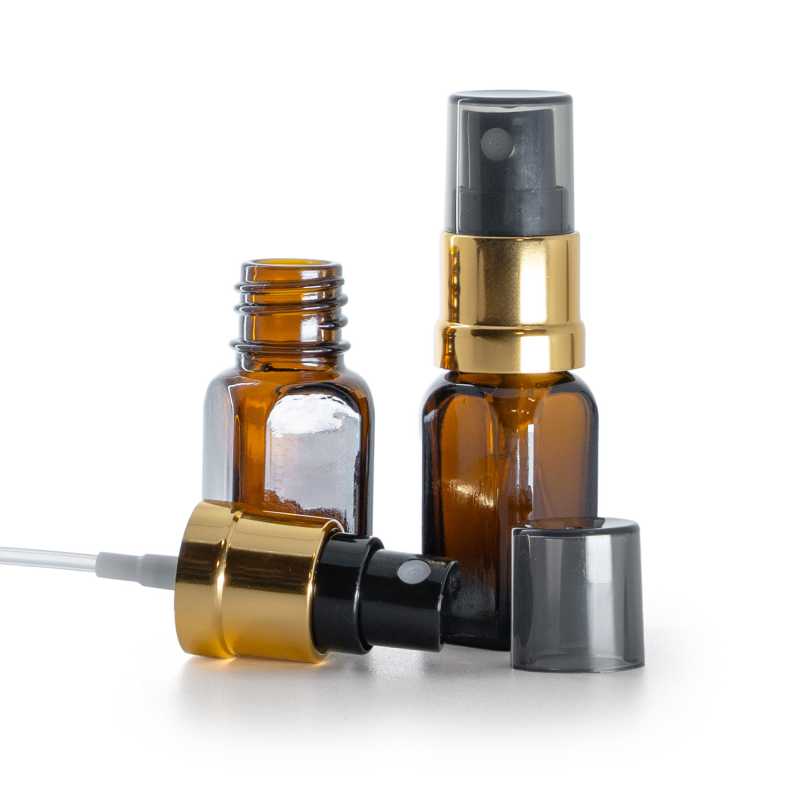 Szögletes üvegpalack fekete-arany permetezőfejjel és füstszínű kupakkal, 10 ml