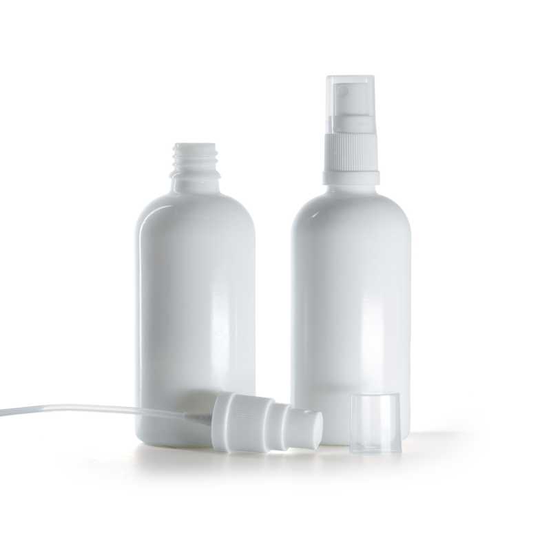 Fehér üvegpalack permetezőfejjel, 100 ml