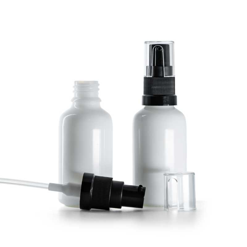 Fehér üvegpalack olajadagoló pumpával 30 ml