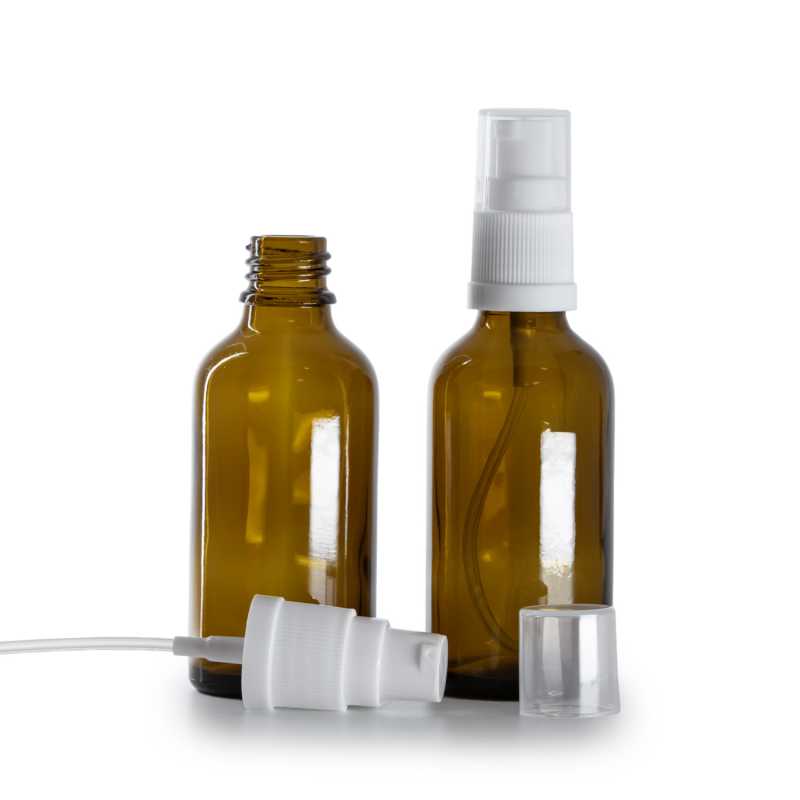 Borostyánszínű üvegpalack fehér adagoló pumpával, 50 ml