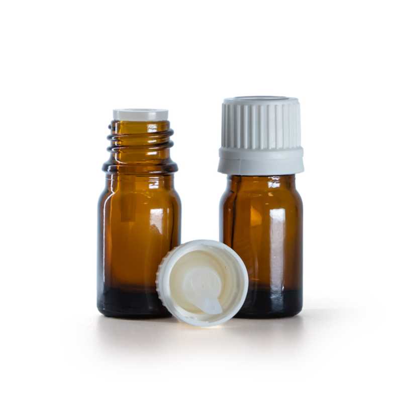 Borostyánszínű üvegpalack fehér első nyitásjelzős kupakkal és cseppentővel, 5 ml