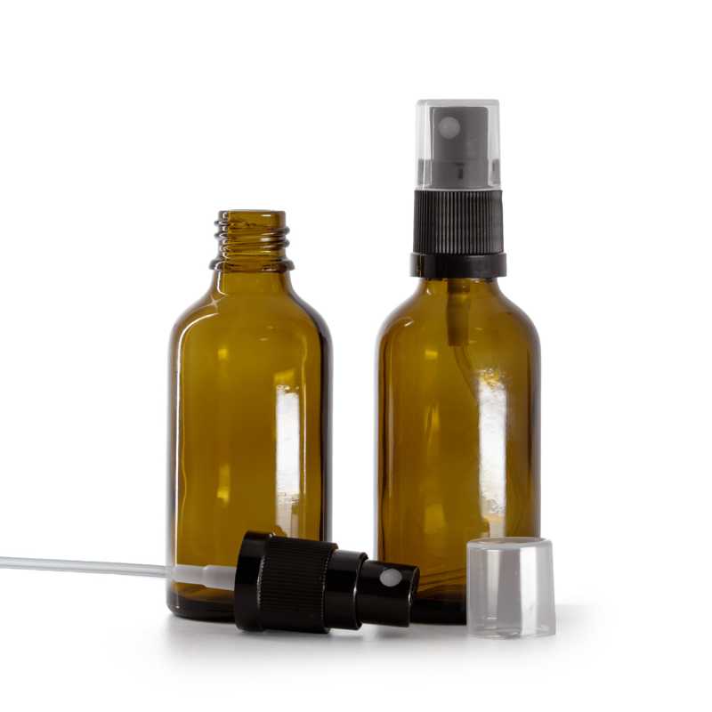 Borostyánszínű üvegpalack fekete permetezővel, 50 ml