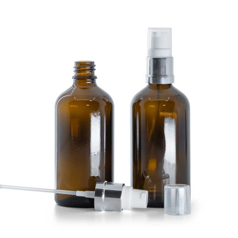 Borostyánszínű üvegpalack fényes fehér-ezüst pumpával, 100 ml