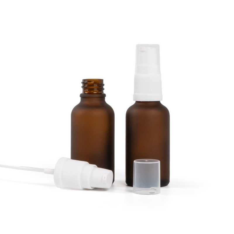 Matt borostyánszínű üvegpalack fehér adagolófejjel, 30 ml