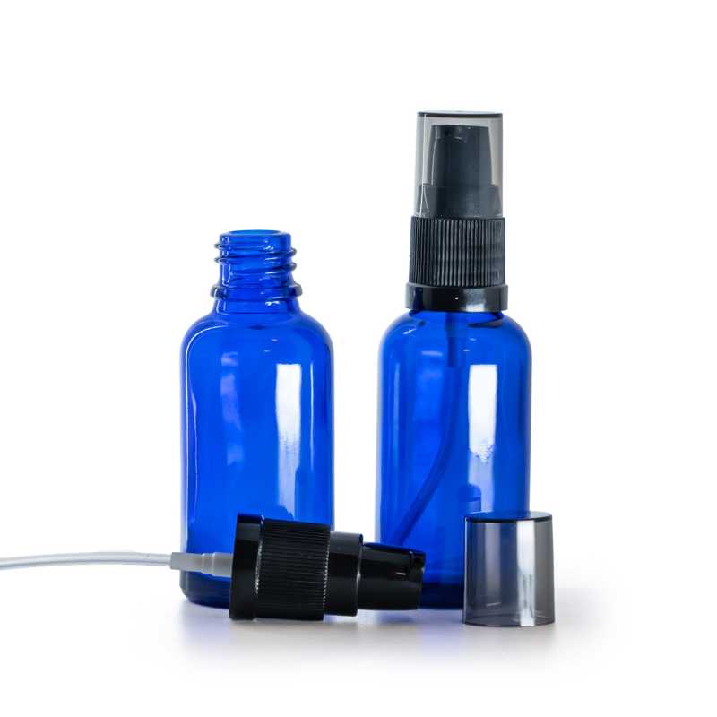 Kék üvegpalack, krémadagoló pumpa füstös kupakkal, 30 ml