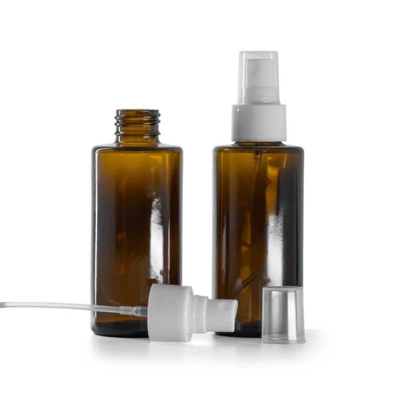 Borostyánszínű üvegpalack, egyenes nyak, 24 mm, fehér finompermetes permetező, 100 ml