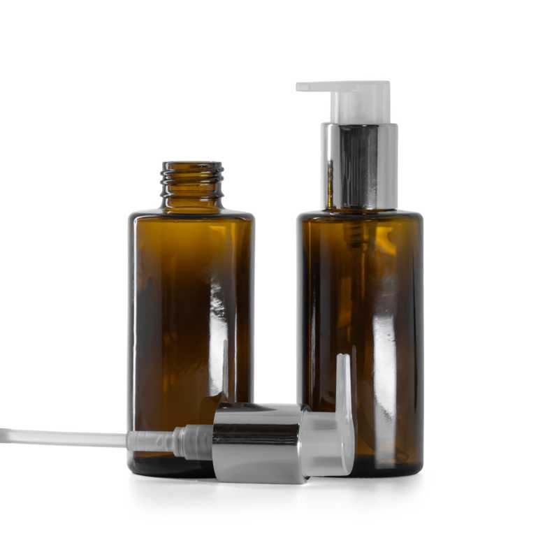 Borostyánszínű üvegpalack, egyenes nyakrész, 24 mm, ezüst adagoló, 100 ml