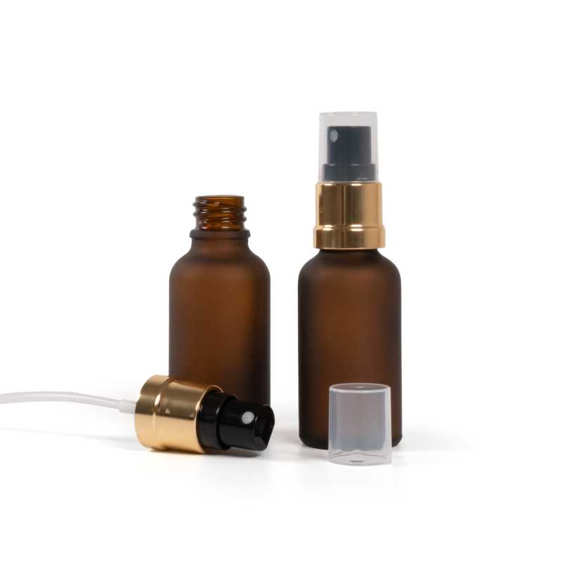 Matt borostyánsárga üvegpalack, fekete-arany permetezőfej, 30 ml